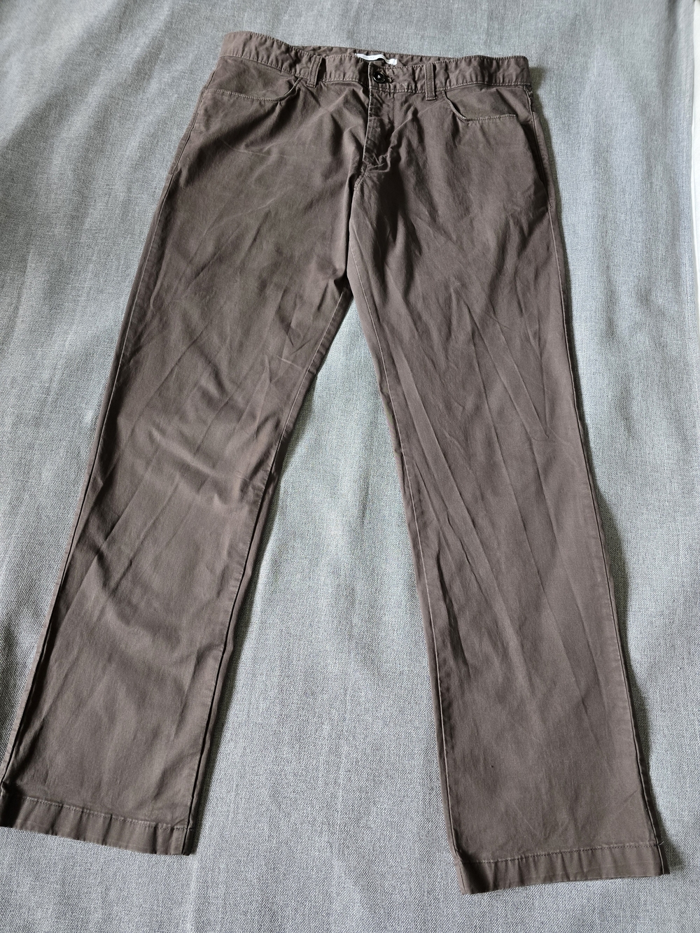 Calvin Klein Slim Fit Men's Chinos in Brown - Classic Everyday Style Size 34x32